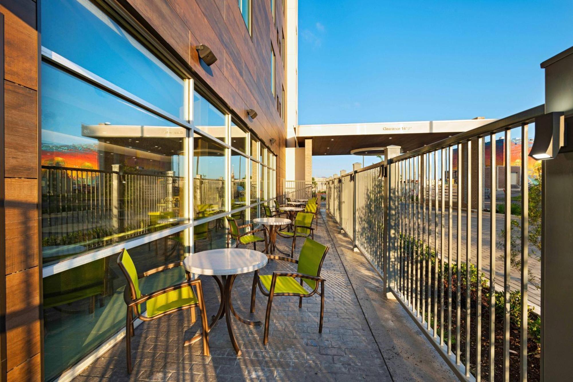 Springhill Suites Уэйко Экстерьер фото