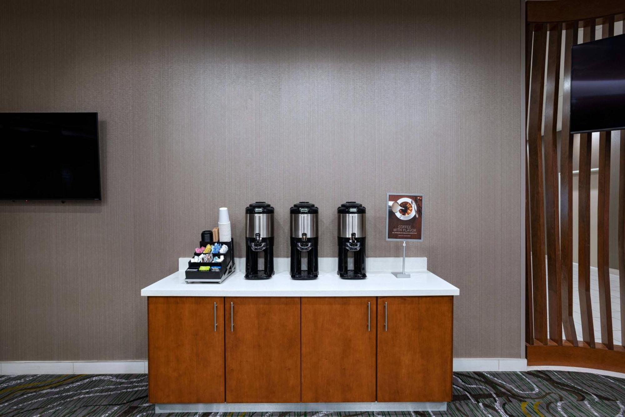 Springhill Suites Уэйко Экстерьер фото