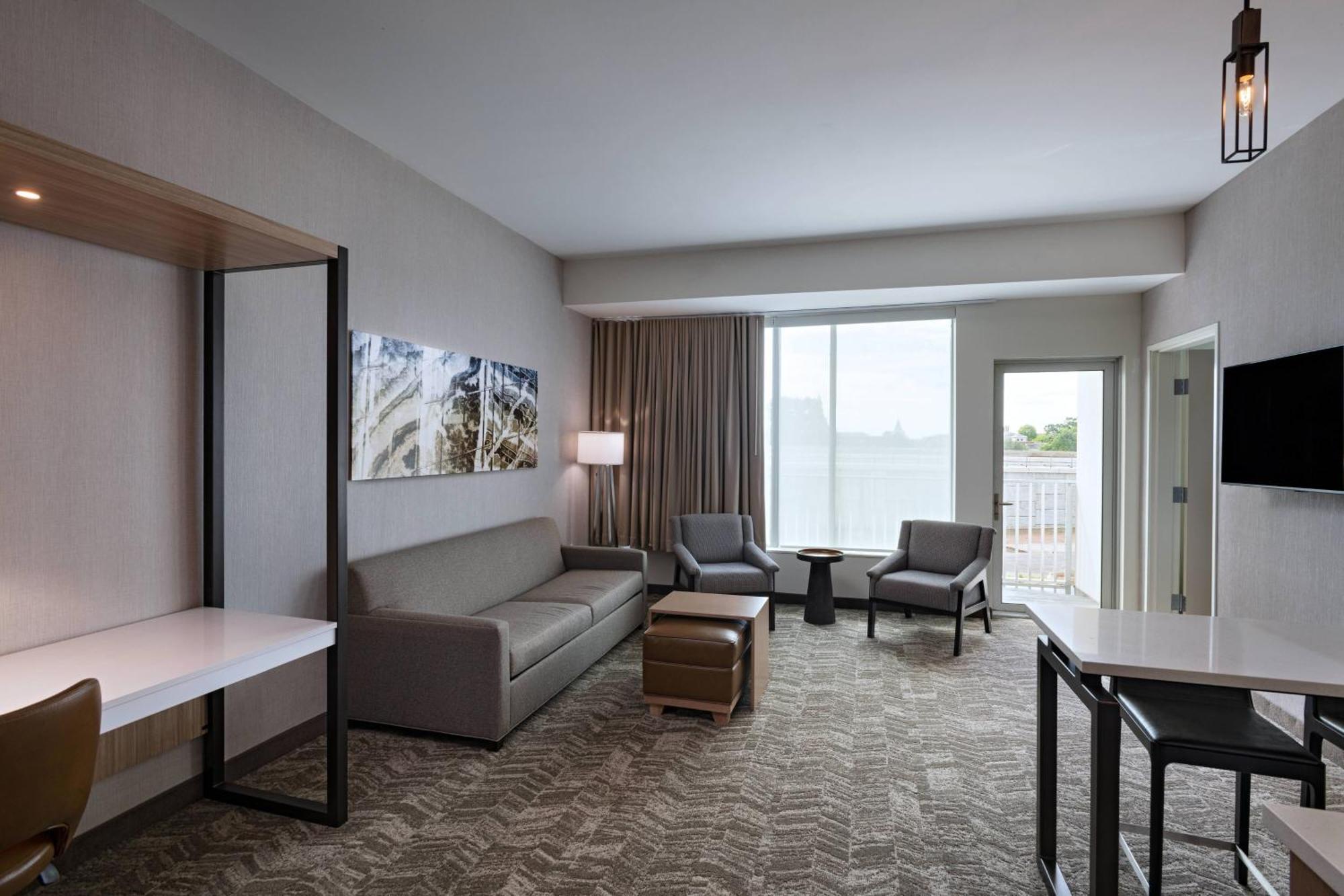 Springhill Suites Уэйко Экстерьер фото